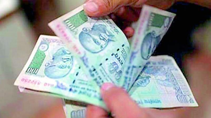 Vijaywada: Rs 1 crore stolen at house, babu wonâ€™t complain