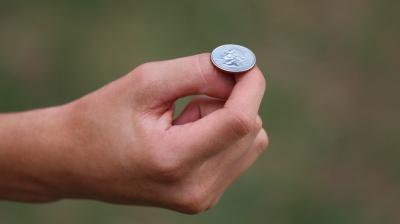 US: Coin toss decides winner of small Illinois village election - Deccan Chronicle