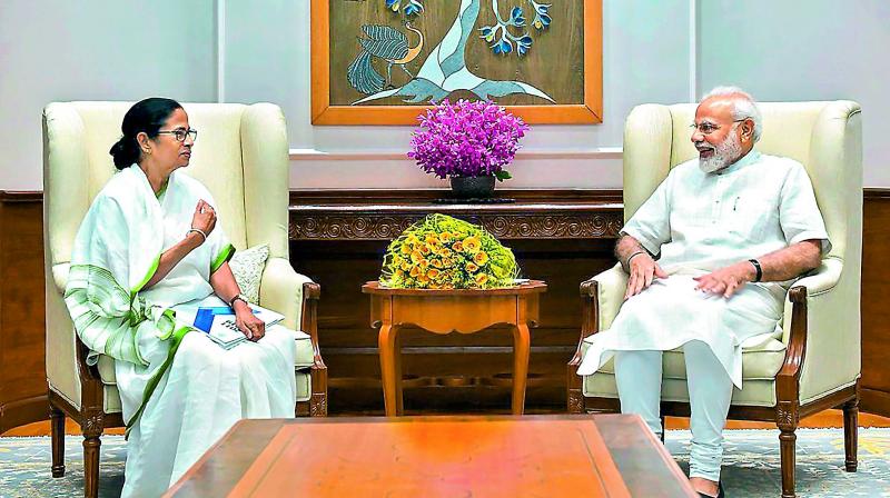 Mamata Banerjee meets PM Modi, pitches for â€˜Banglaâ€™