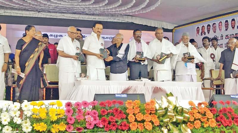 Consult people before bifurcating districts: M K Stalin