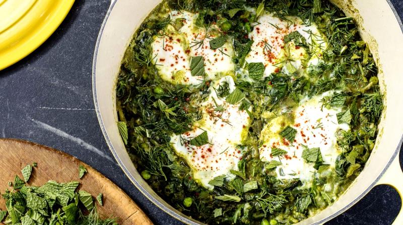 A quick any time night meal with Green Shakshuka