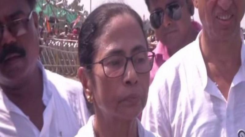 Mamata asks EC to ensure peaceful, impartial voting in Bengal in last phase