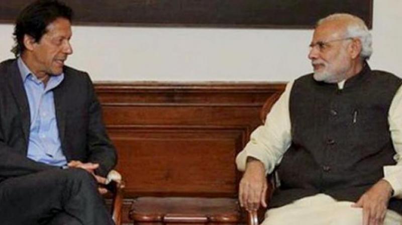 Imran Khan speaks to PM Modi, expresses desire to work together