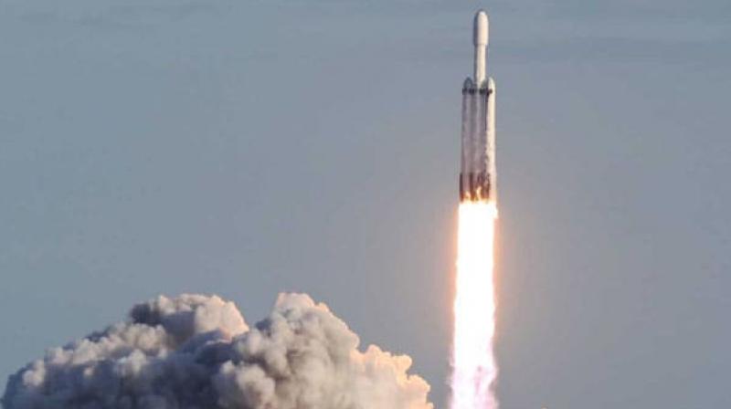 Elon Musk\s SpaceX sends world\s most powerful rocket on first commercial flight