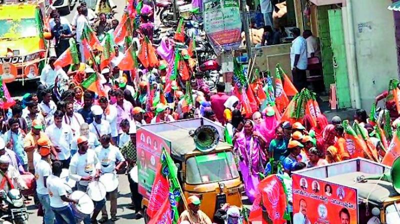 Vijayawada: Poll campaigns hit construction works