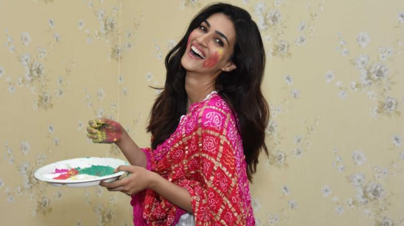 See photos: Holi becomes even more special to Kriti Sanon, here\s why