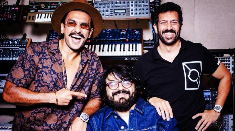 Ranveer Singh and Kabir Khan welcome \Pritamda\ to \83, check out picture