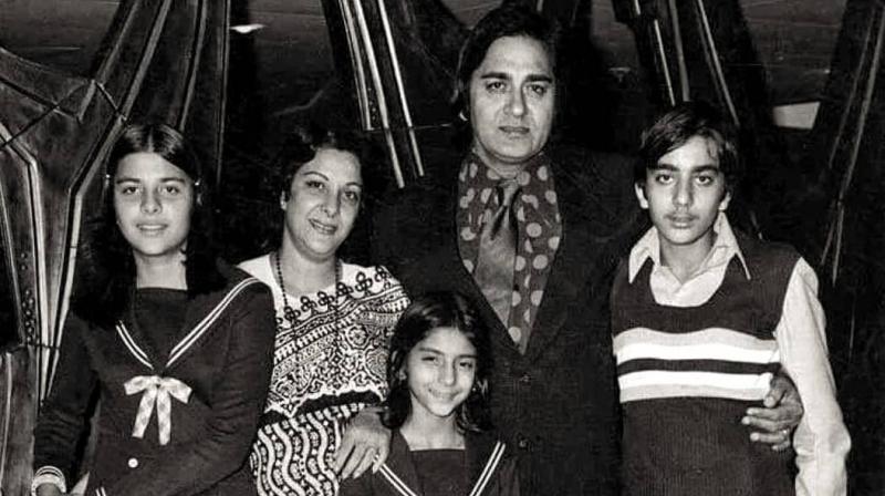 Sanjay Dutt with his family.