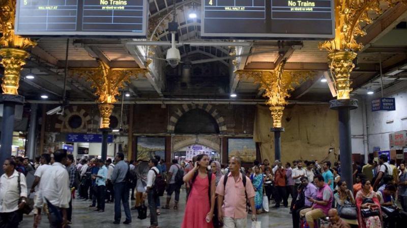 Rail services affected as heavy rain lashes Mumbai; IMD warns of high tide