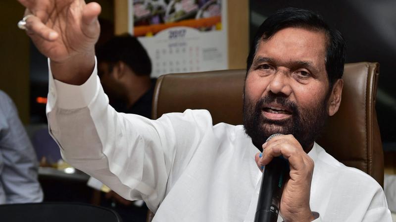 Minister of Consumer Affairs, Food and Public Distribution Ram Vilas Paswan addressing a Press Conference in New Delhi. (Photo: PTI)