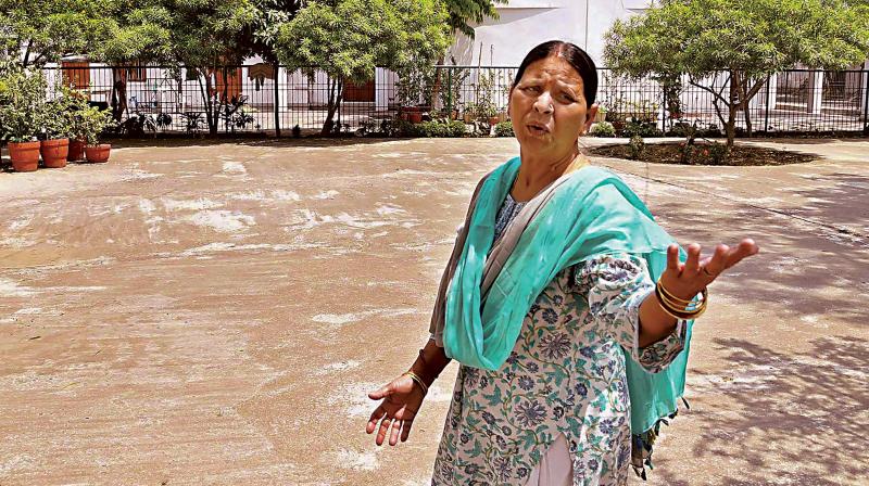 Former Bihar CM and RJD leader Rabri Devi talks to the media after security was withdrawn from her residence, in Patna on Wednesday. (Photo: PTI)