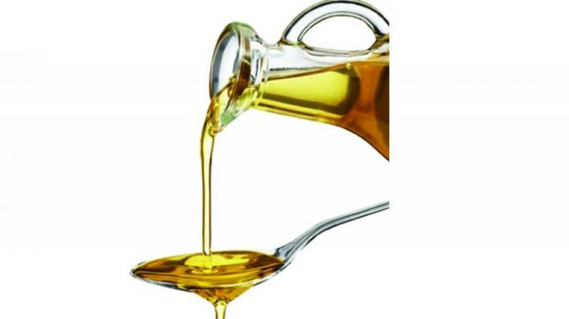 Govt plans extra tax on vegetable oil imports to boost domestic output: sources