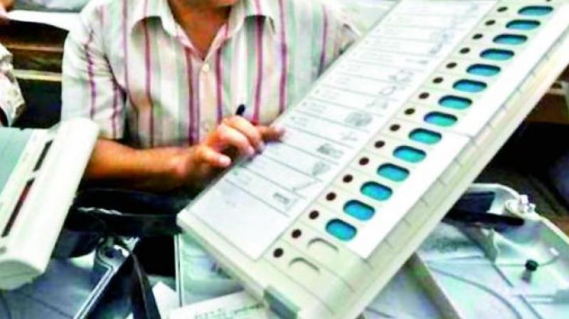 EMVs dispatched to all polling booths in Kovai district