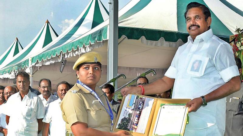 Coimbatore: 597 forest guards, including 190 women, get medals, certificates