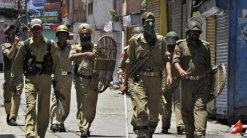One scribe said that though the national media is able to do their job, though with much difficulty, security forces hate Kashmiri journalists. (Representational image)