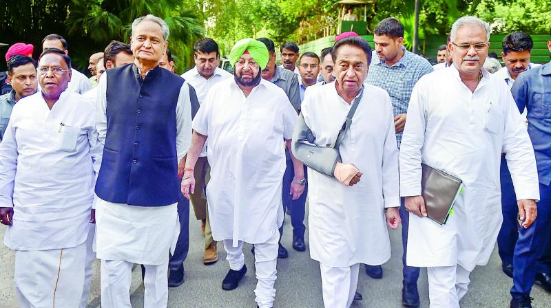 Congress CMs offer to step down