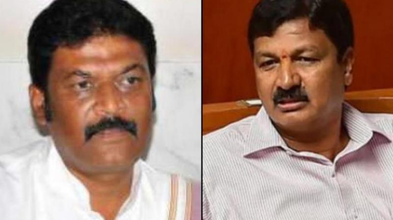 Jolt to Karnataka govt as 2 Congress MLAs quit