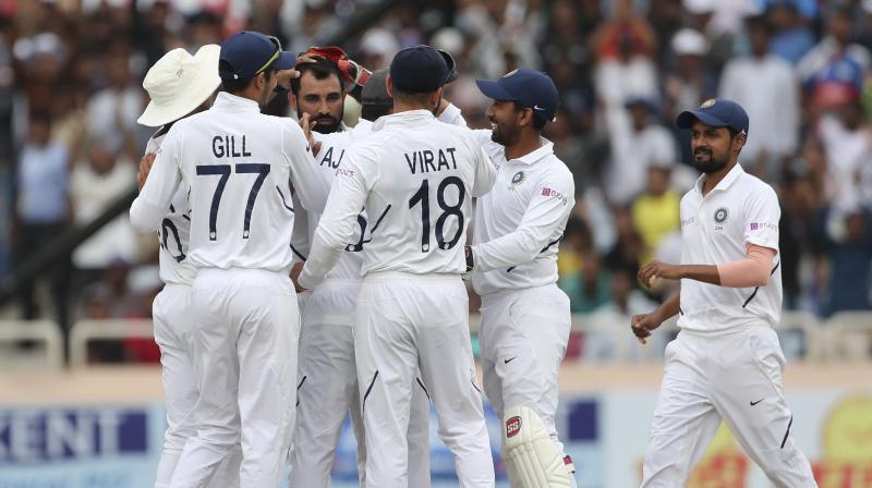 Poor visibility meant the India players walked back to the dressing room barely five overs into the South African first innings after the tea break. (Photo: AP)