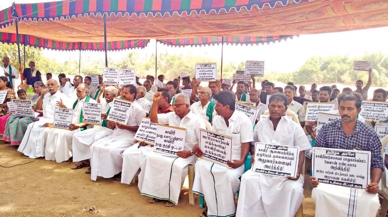 Chennai: Cauvery ryots protest hydrocarbon projects
