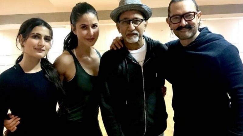 Fatima Sana Shaikh, Katrina Kaif, Vijay Krishna Acharya and Aamir Khan pose for the camera.