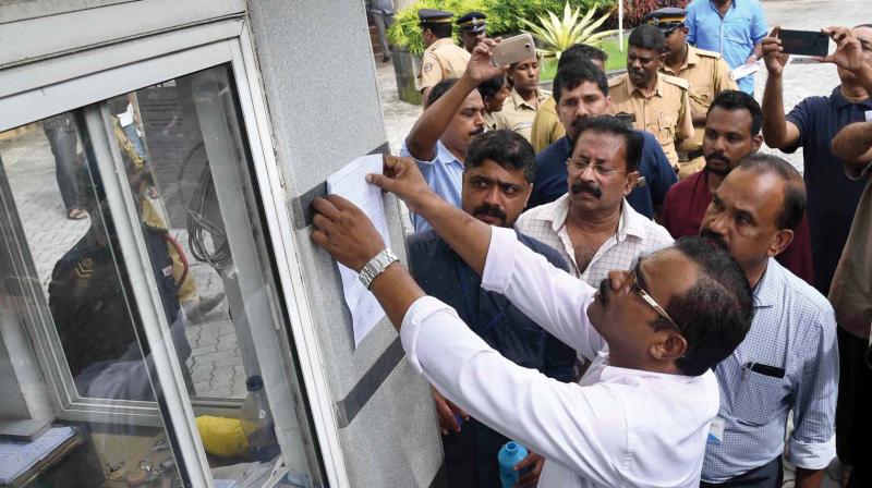 Kochi: Vacate flats in 5 days, Maradu tells owners