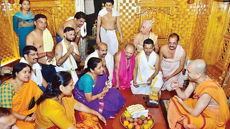 Udupi-Chikkamagalur: Only saffron ferment can uproot Shobha Karandlaje