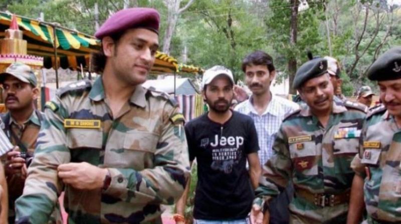 MS Dhoni spotted at Mumbai airport despite reports stating he will join Indian Army