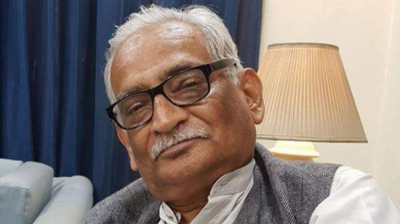 Ayodhya: SC issues notice to Chennai Professor for threatening senior advocate