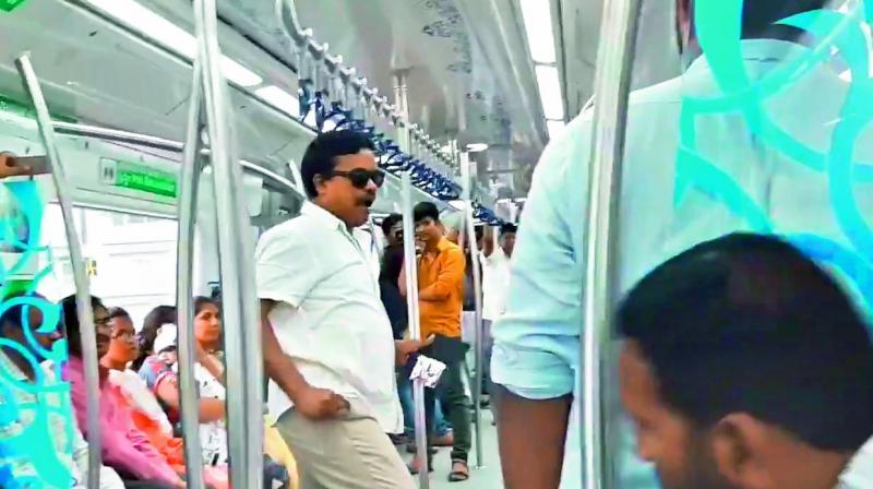 Drunk manâ€™s nuisance in Hyderabad Metro