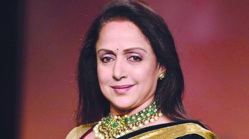 Hema Malini, Ravi Kishan set for Lok Sabha, other stars fail to shine in UP