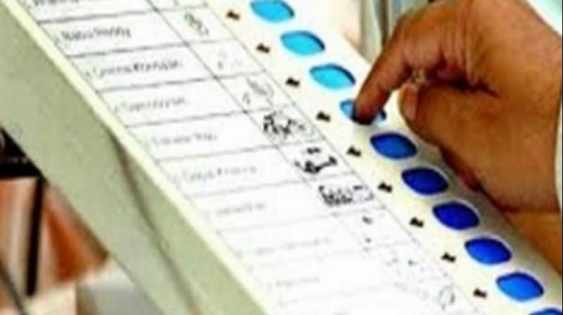Voting picks up in UP, over 24 pc recorded by 11 am