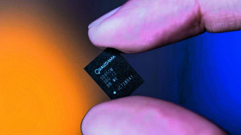 Mobile chip leader Qualcomm has announced that it  has achieved the worlds first 5G data connection and launched the first 5G chipset  the X50.