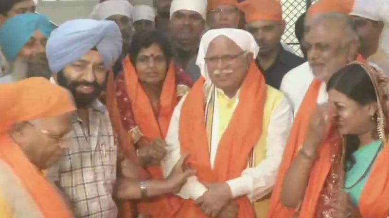 Panchkula: Haryana CM Khattar visits Gurudwara ahead of \Jan Aashirwad Yatra\