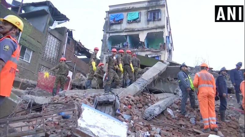 2 dead, 5 injured in Maharashtra building collapse; rescue ops continue
