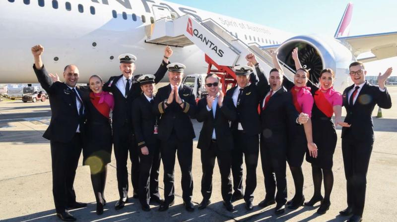 â€˜Historic momentâ€™: World\s longest flight arrives in Sydney from New York