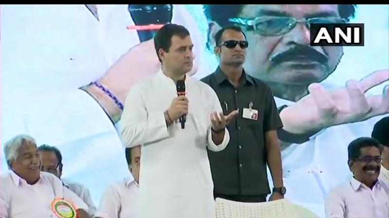 Vadakkan not a big leader: Rahul on Sonia Gandhiâ€™s close aid Tomâ€™s exit