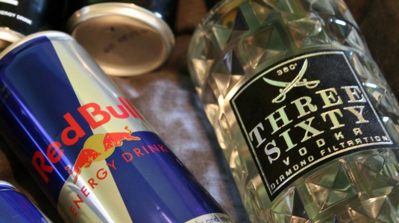 Heres why mixing energy drinks with alcohol can be damaging. (Photo: Pixabay)