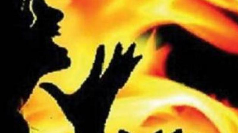 Kurnool: Woman burns alive her two children