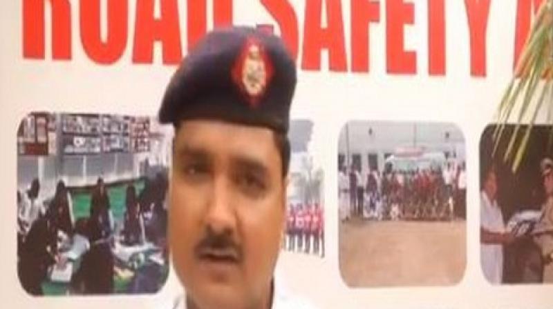 Watch: Delhi traffic cop spreads road safety awareness with rap songs