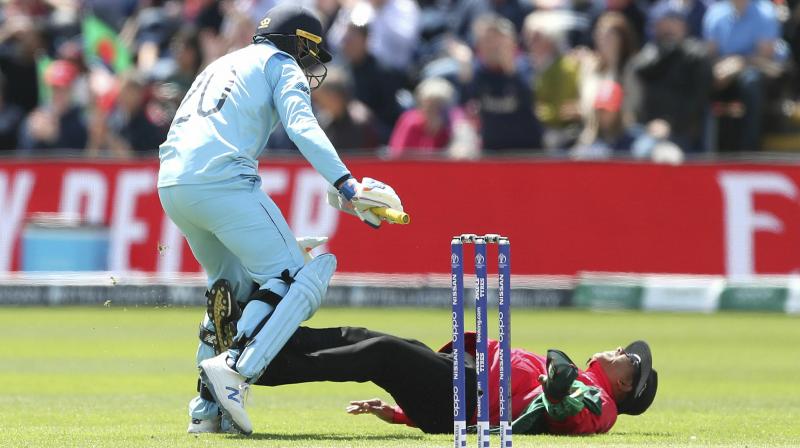 Twitter reacts as Jason Roy knocks down umpire after scoring century
