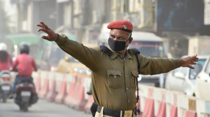 Post imposition of the Act, from September 1, hefty challans for traffic rules violations by the police has hit the headlines. (Photo: PTI | Representational Image)