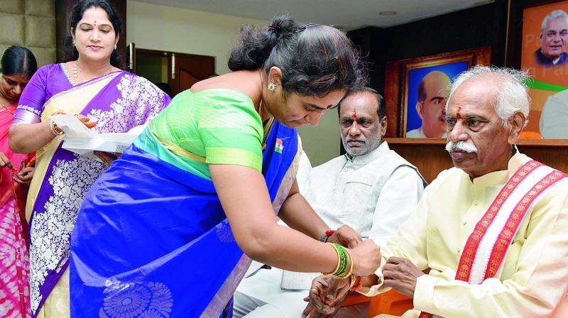 BJP steps up attack on KCR, calls him a dictator