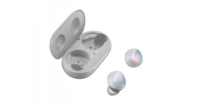 Samsung Galaxy Earbuds\ new silver colour matches the upcoming Galaxy Note 10+