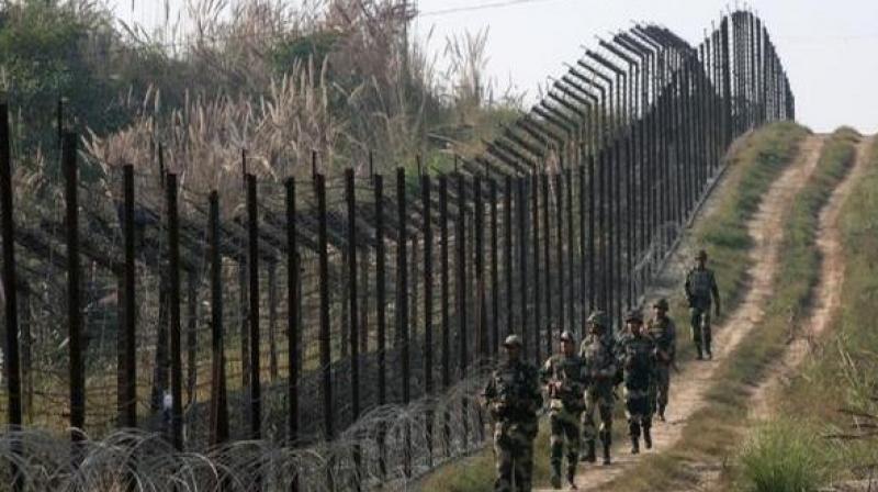 Rajasthan: District admin bars people from going near border in Sri Ganganagar