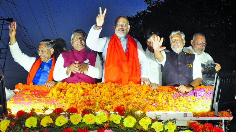 Amit Shah wins by 5.74 lakh votes