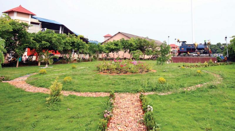 Kozhikode railway station garden a big draw