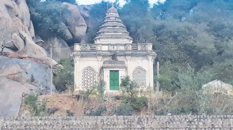 Tiruvannamalai temple gets back its Maragatha Lingam
