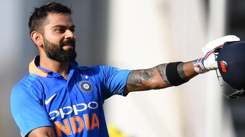 Kohli struck another magnificent hundred (123 off 95 balls) against Australia in the third ODI but his teammates could not back him up as India lost the match by 32 runs. (Photo: AFP)