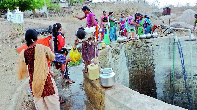 Kannapur: Tribals migrate as water woes engulf villages