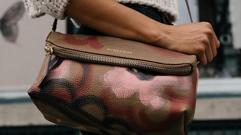 Fashion trends: Backpacks dethrone handbags in US